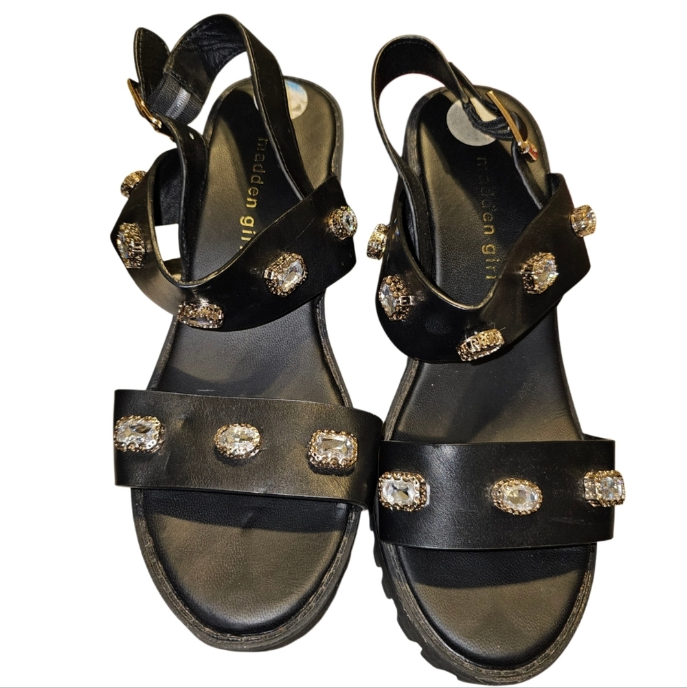💰💖🔽Madden Girl Black Gemstone Sandals